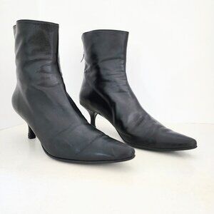 Stuart Weitzman Women's Boots Size 9.5 Model: BW 00533